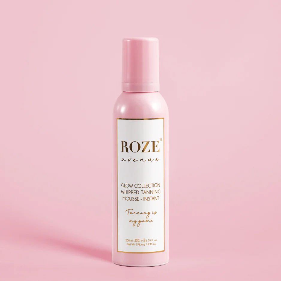 Roze Avenue Whipped Tanning Mousse geeft direct resultaat, makkelijk en snel een mooie bronzen tint met deze hydraterende mousse.