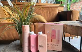 Moederdag Cadeau Box is perfect voor iedereen die mooi, zacht en glanzend haar vol volume wil, het stevig aanvoelt zonder te plakken.